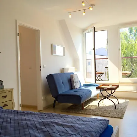 Apartment With Mini Balcony *